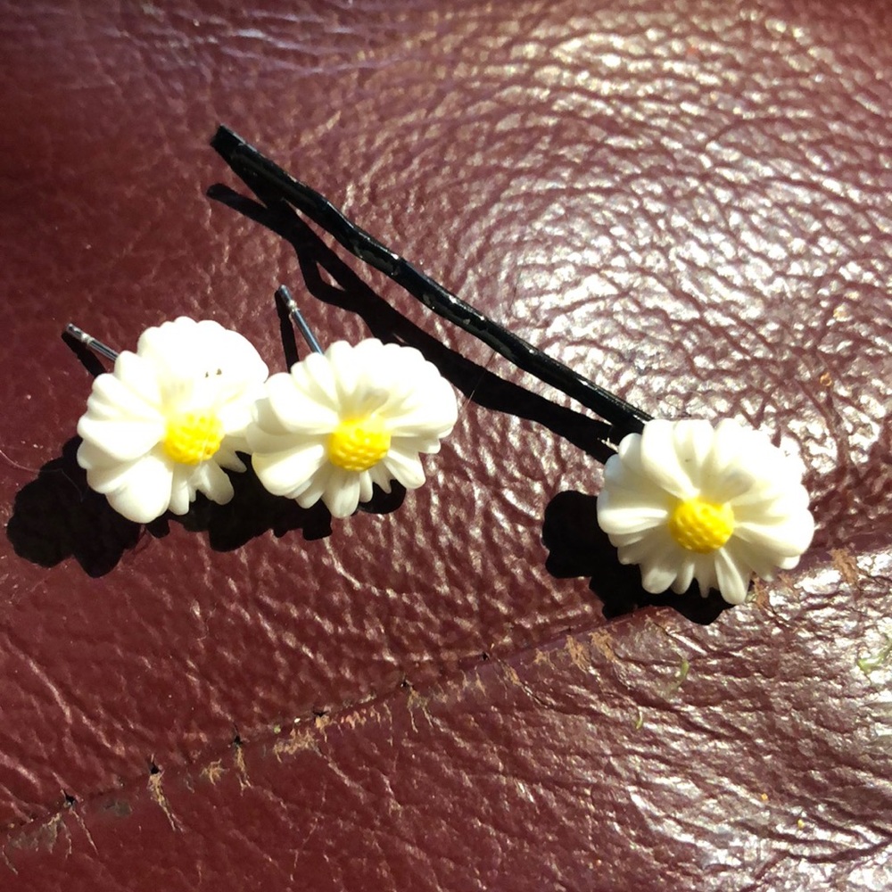 earrings and Bobby pin set with flowers